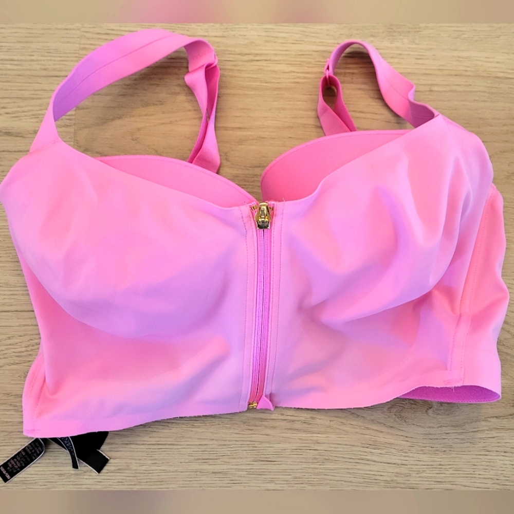 Victoria's Secret Sports Bra, 36 DD, 💗Barbie pink💗 Hot color🎀